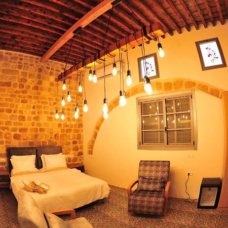 Hotel Salah Aldin House à Acre Extérieur photo