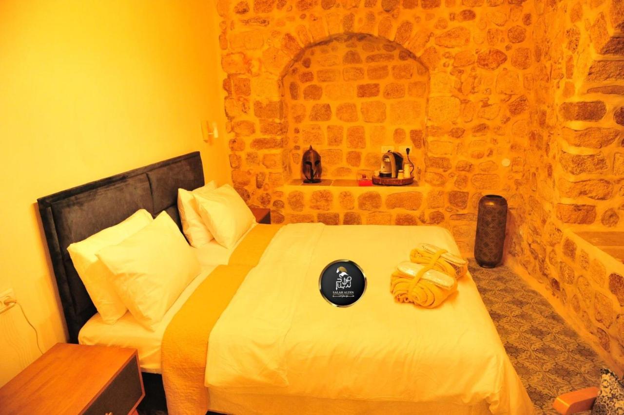 Hotel Salah Aldin House à Acre Extérieur photo