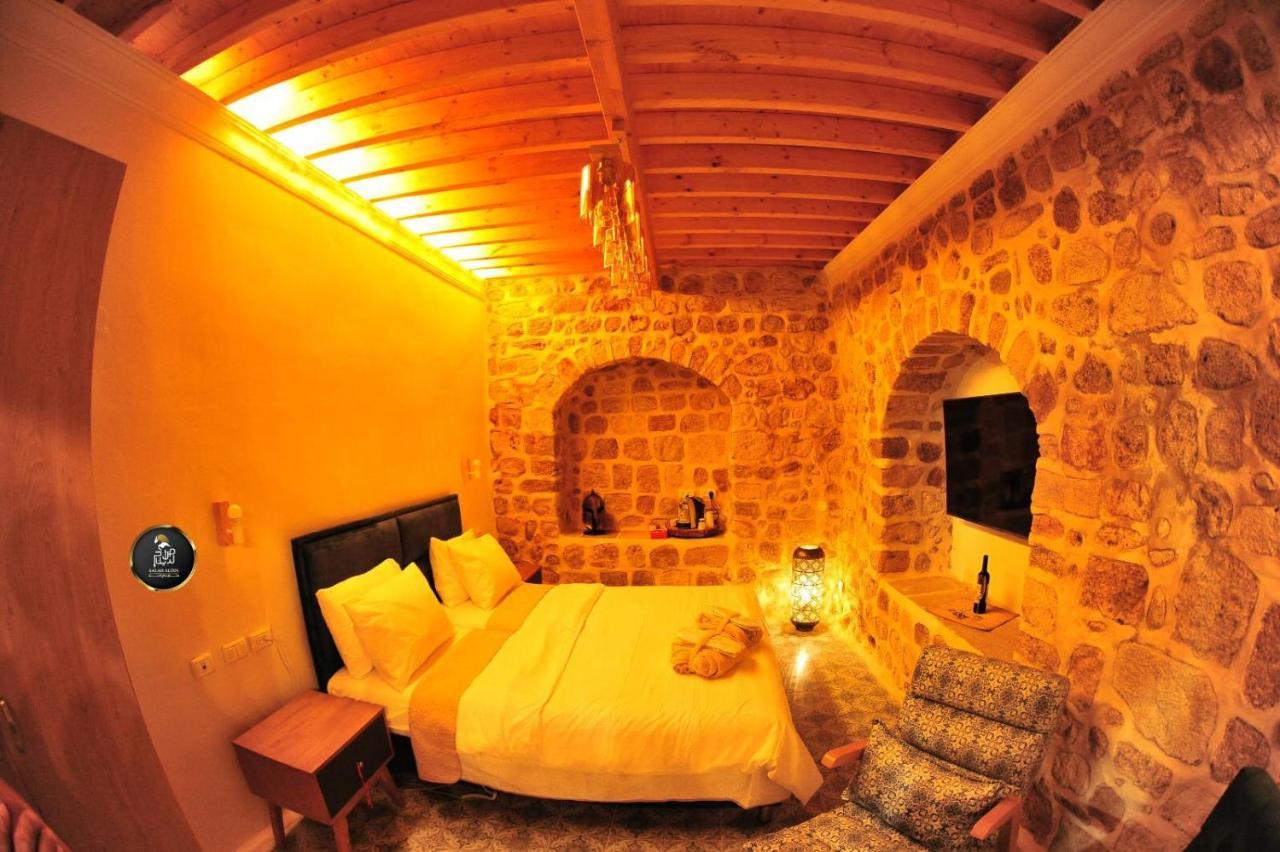 Hotel Salah Aldin House à Acre Extérieur photo