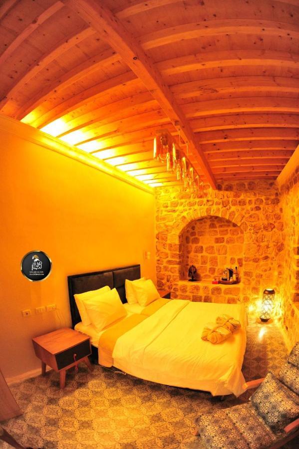 Hotel Salah Aldin House à Acre Extérieur photo